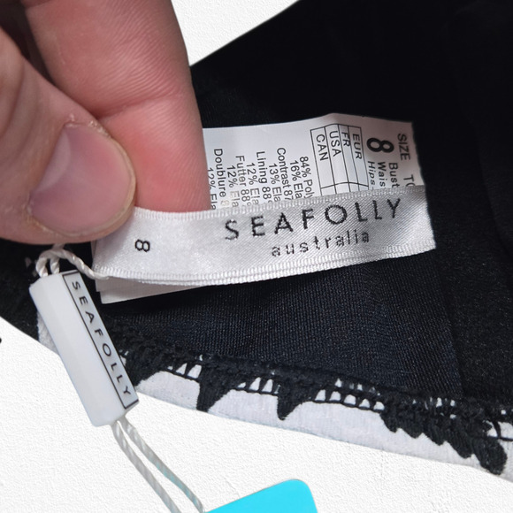 Seafolly Black White Tribal Aztec Print Strappy Bikini Top Swimwear Size 8 NWT - Picture 5 of 7